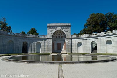 Photograph of the Women in Military Service for America Memorial, Arlington National Cemetery, Arlington, Virginia. Photo by Gareth Milner, July 5, 2014. mrgarthm Flickr photostream. Creative Commons license CC BY 2.0.